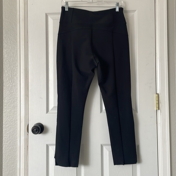 Athleta Mid-rise Leggings With Pockets - Picture 2 of 5